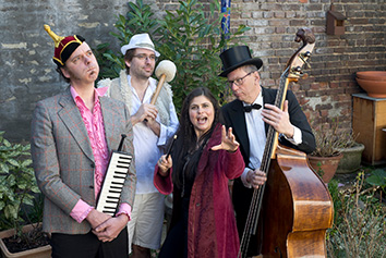 tl_files/downloads/Kinderkonzerte/Jazz_hoch-drei_klein.jpg